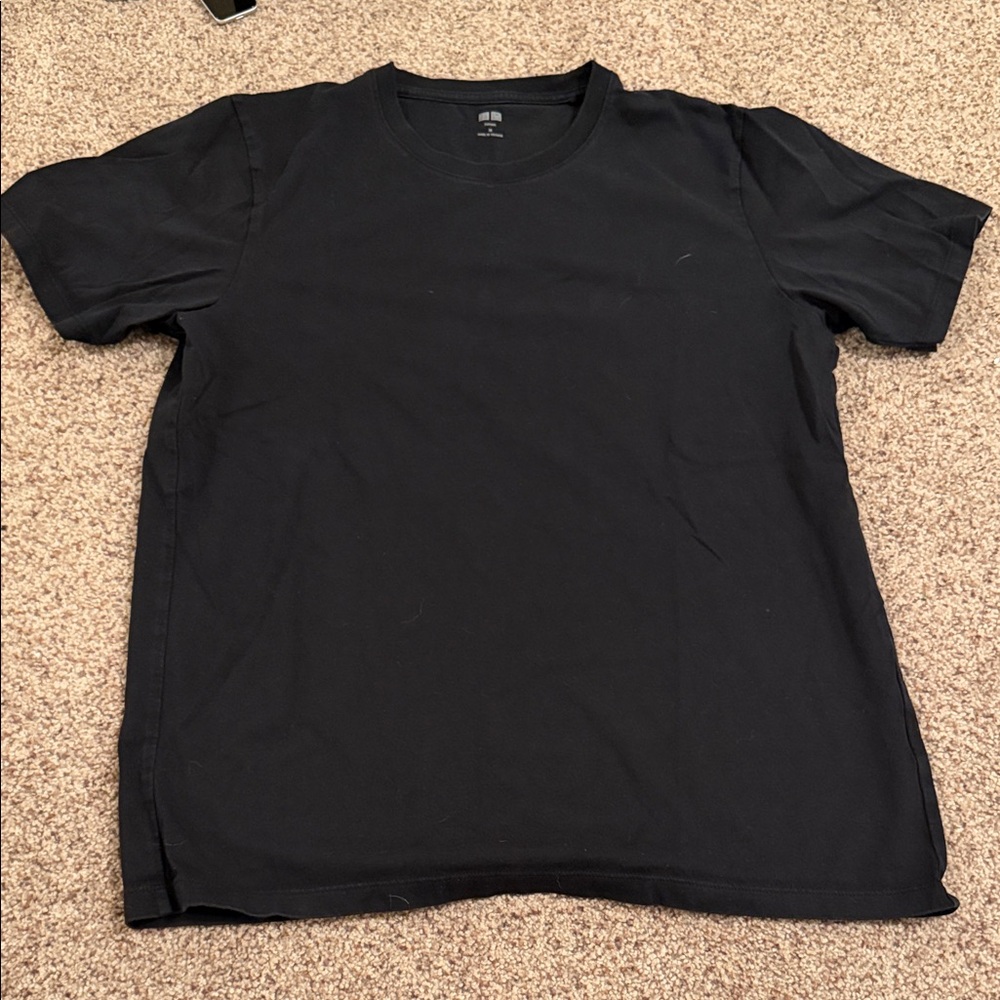 Uniqlo Black Short-Sleeve Crew Neck T-Shirt